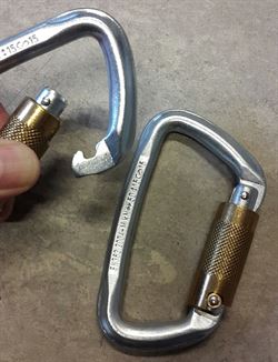 CT Climbing Technology D-SHAPE Triple-Lock